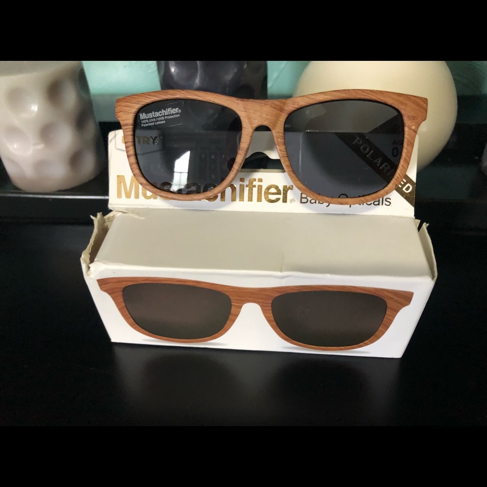 Mustachifier baby opticals